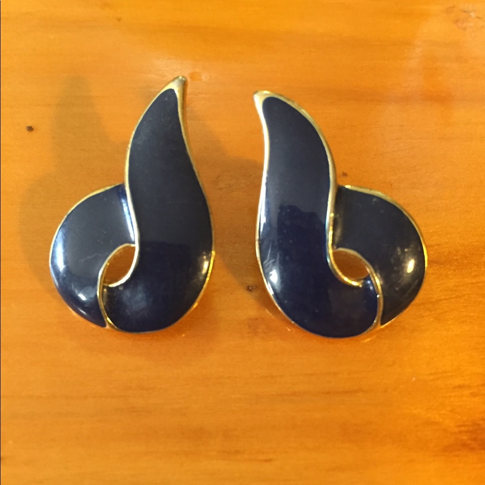 Vintage enamel earrings